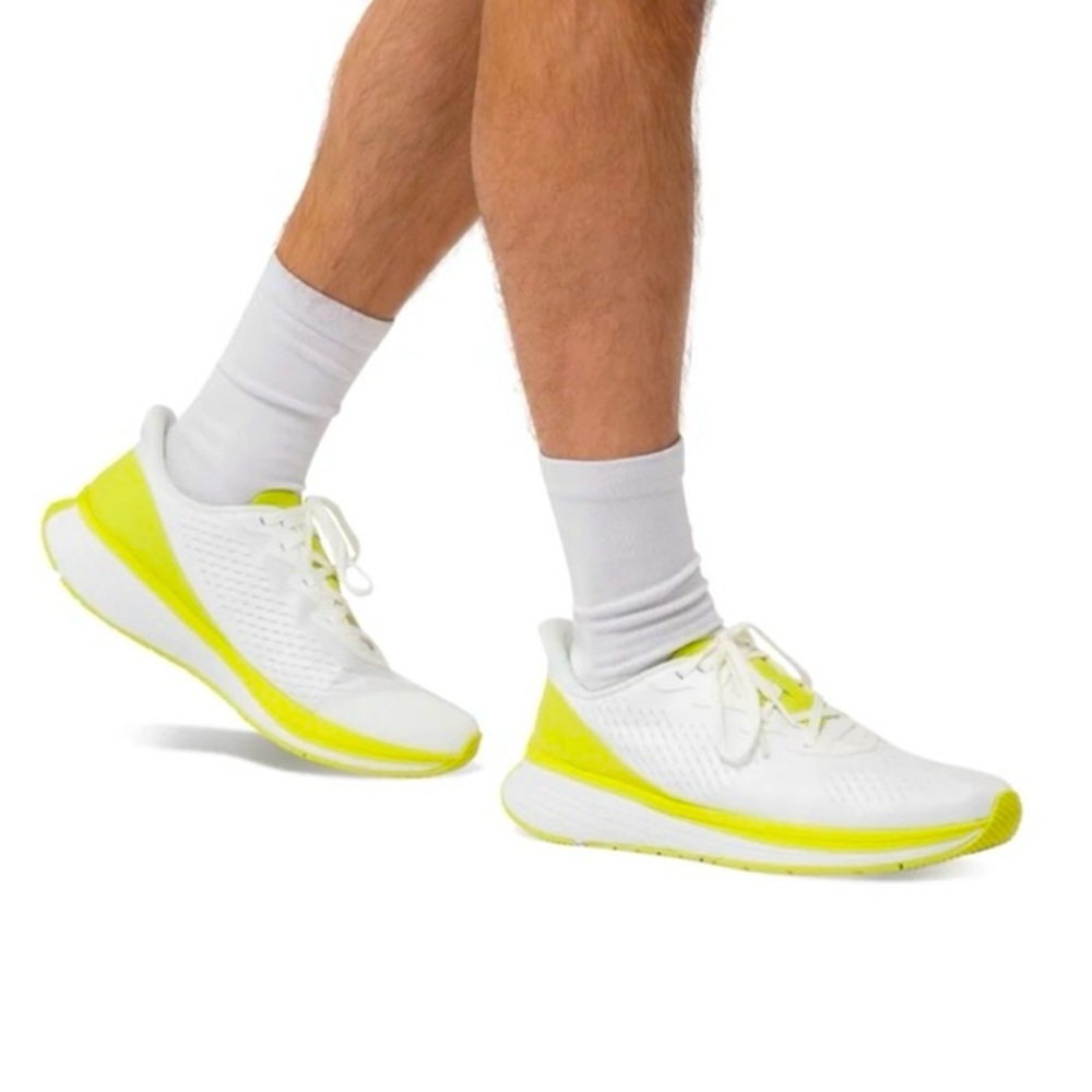 Lane Eight The Relay Trainer New